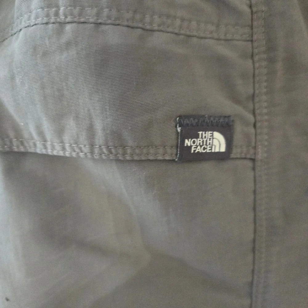 The‎ North Face Paramount Convertible Hiking Pants XL Short Olive Green